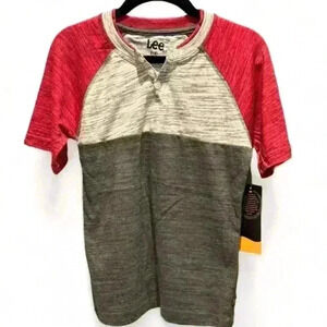 🌵 NWT - Lee Boys Red/Gray Henley short sleeve -boys size 8🌵